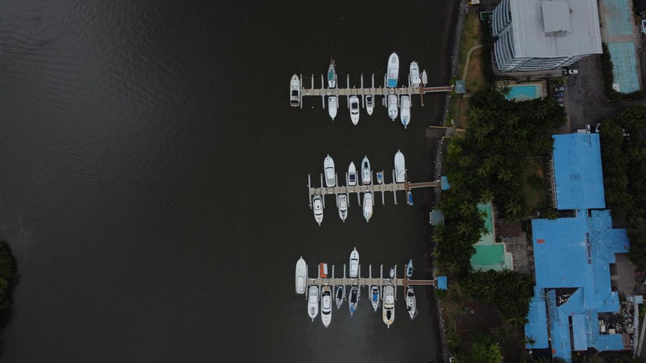 Puerto Azul Hotel Пунтаренас Екстер'єр фото