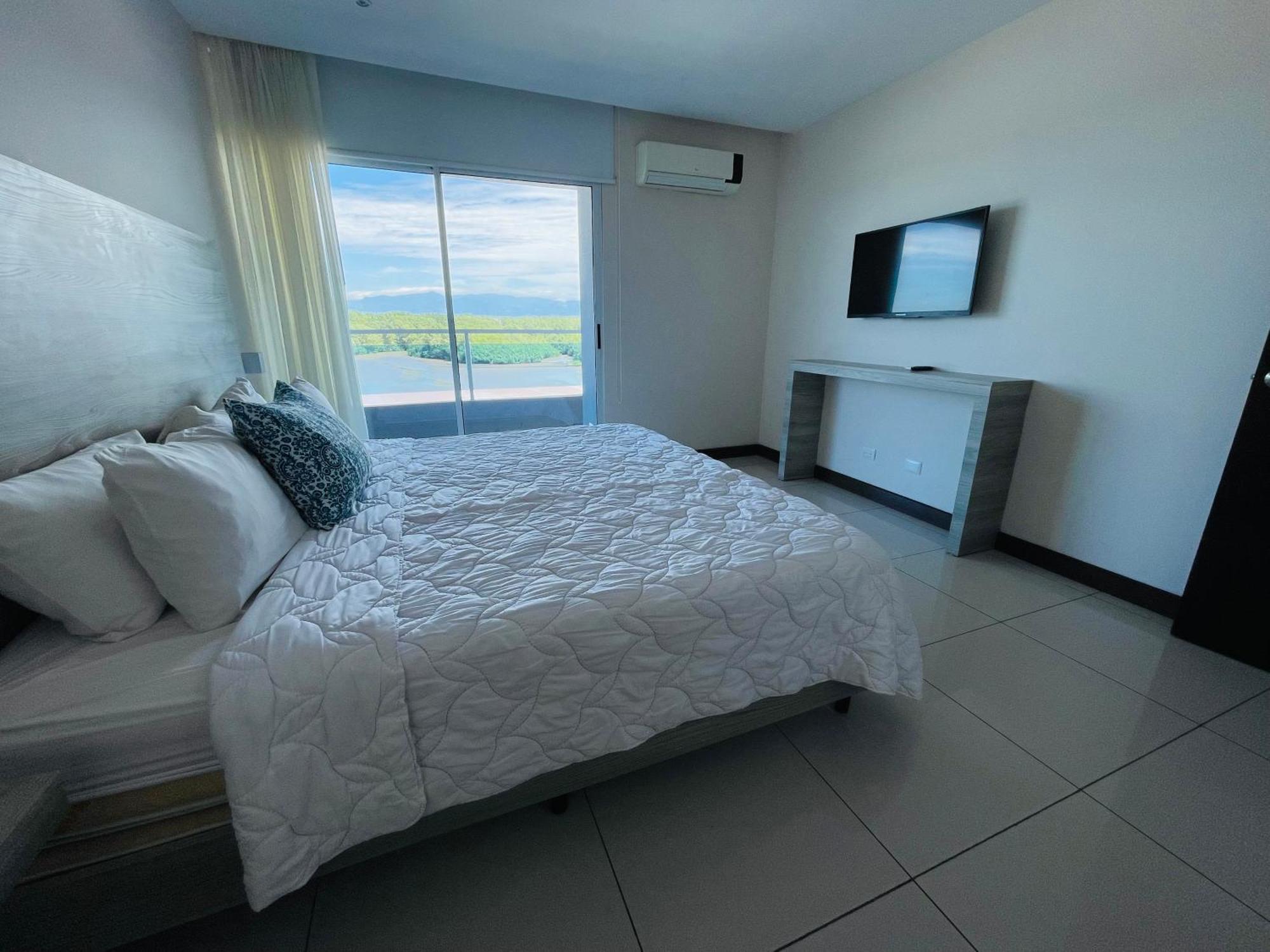 Puerto Azul Hotel Пунтаренас Екстер'єр фото