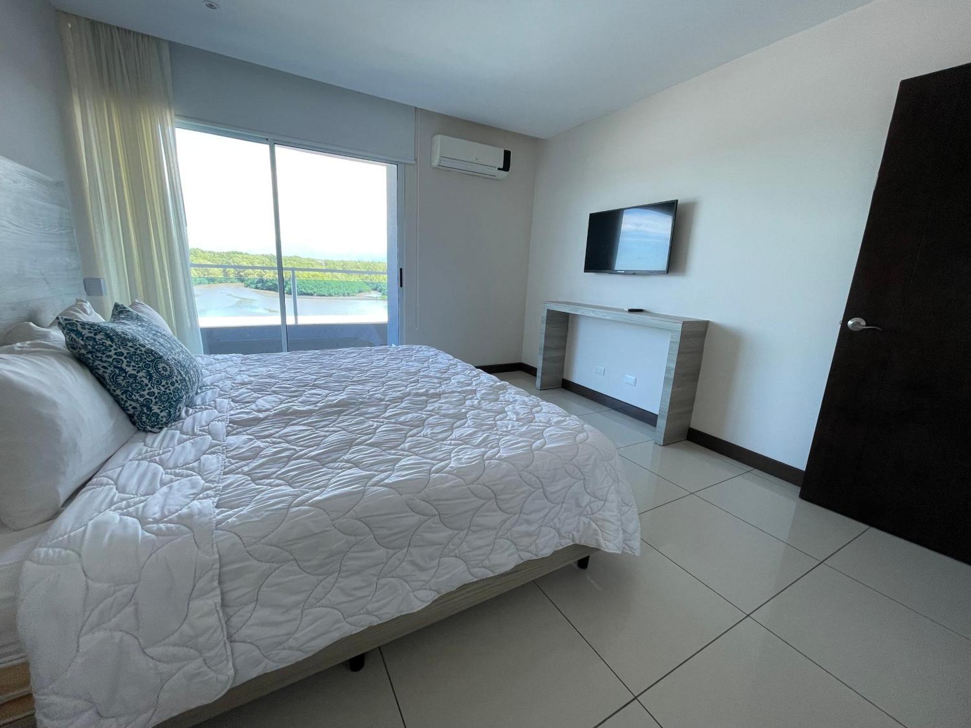 Puerto Azul Hotel Пунтаренас Екстер'єр фото